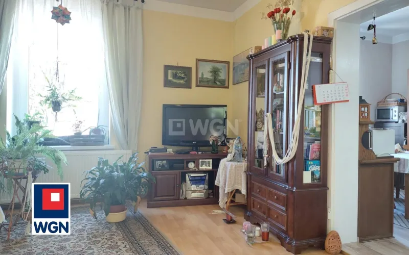 Mieszkanie na  sprzedaż Leszno Górne - Przestronne, ciepłe mieszkanie w kamienicy sprzedam.